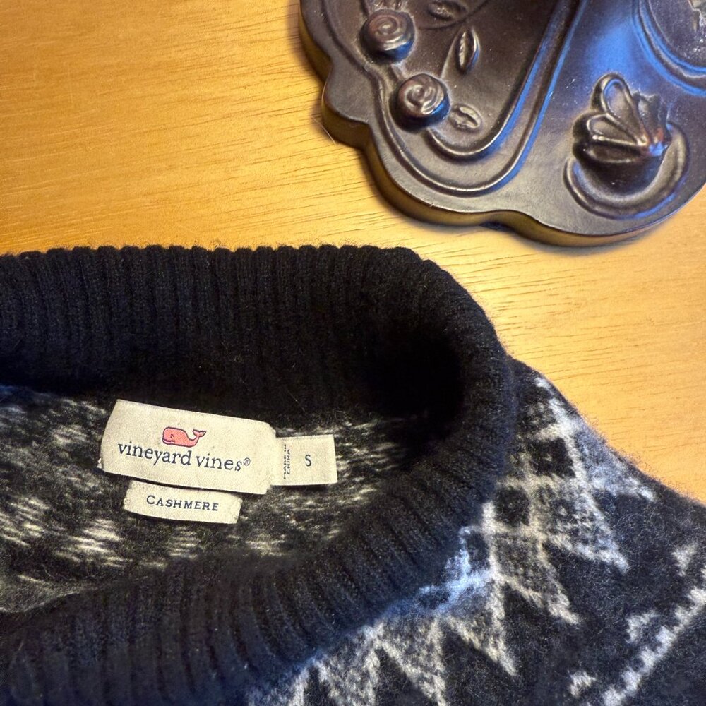 Vineyard Vines cashmere fair isle sweater - Picture 8 of 8